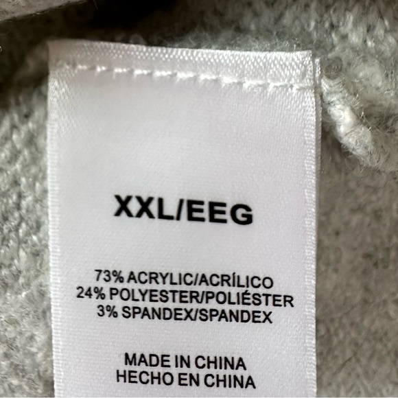 🌺 CLEARANCE 🌺 Vince Camuto Center Seam Crewneck Sweater - NWT - Picture 4 of 7